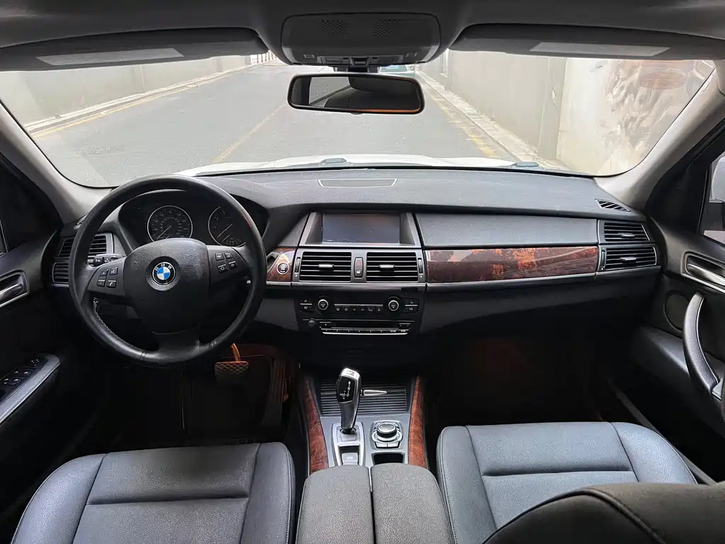 BMW X5 2013 — фото 9