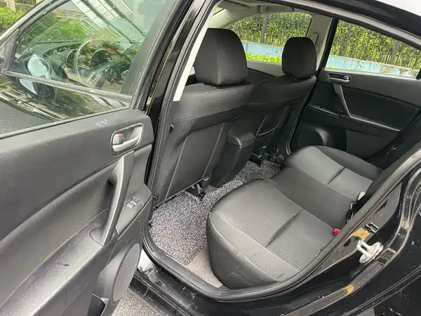 Mazda 3 Xingcheng 2016