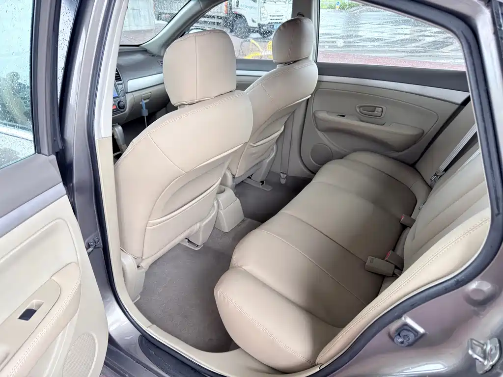 Nissan Sylphy 2015