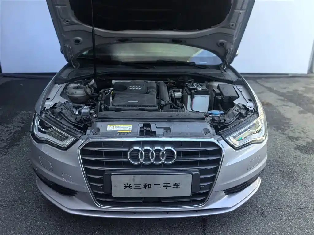 Audi A3 2015 — фото 12