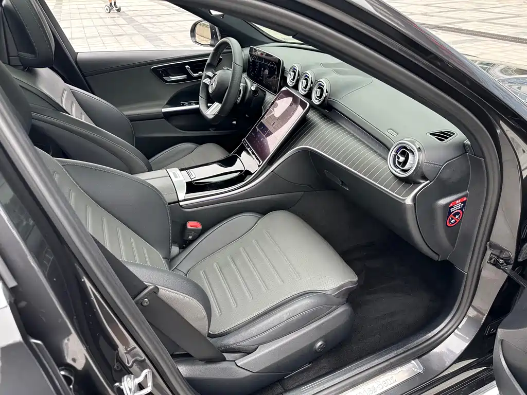 Mercedes-Benz C-Class 2022 — фото 31