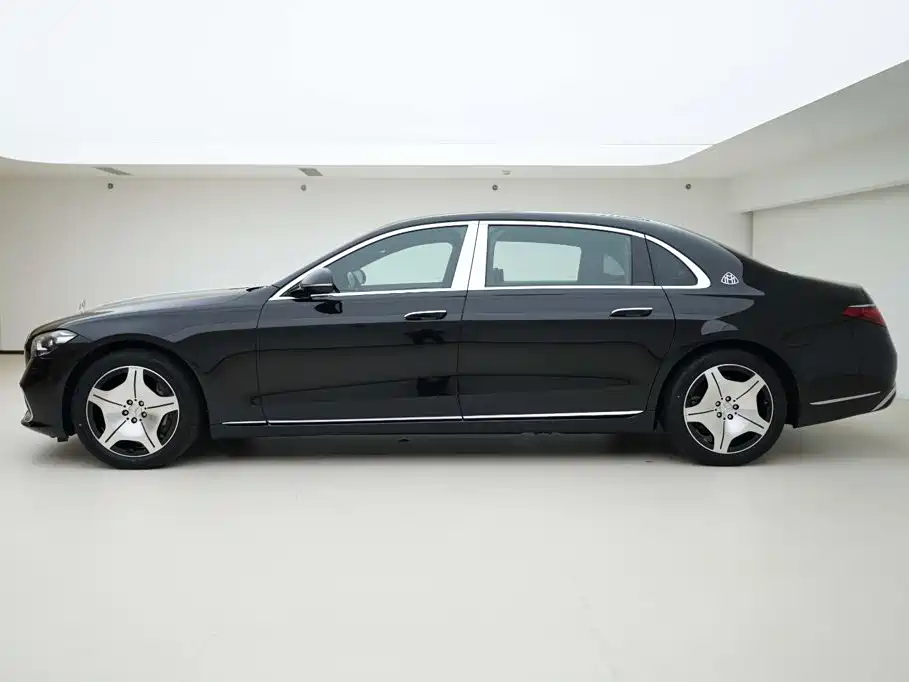 Mercedes-Benz Maybach S-Class 2024