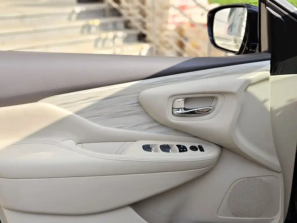 Nissan Murano 2016 — фото 14