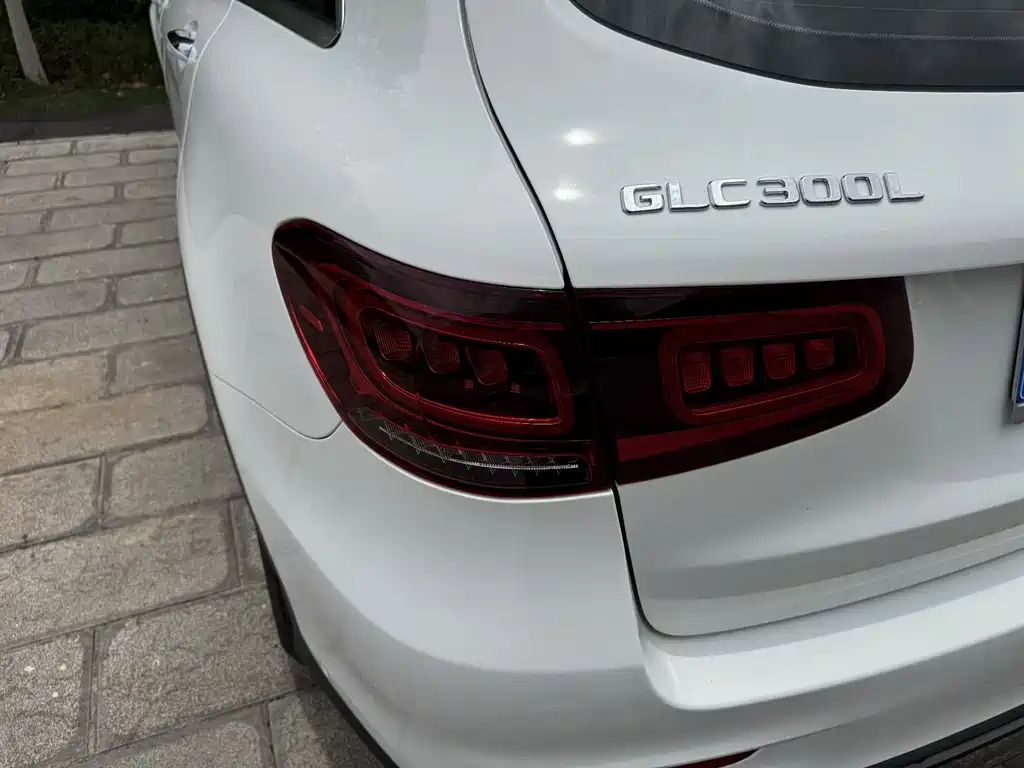 Mercedes-Benz GLC 2020 — фото 13