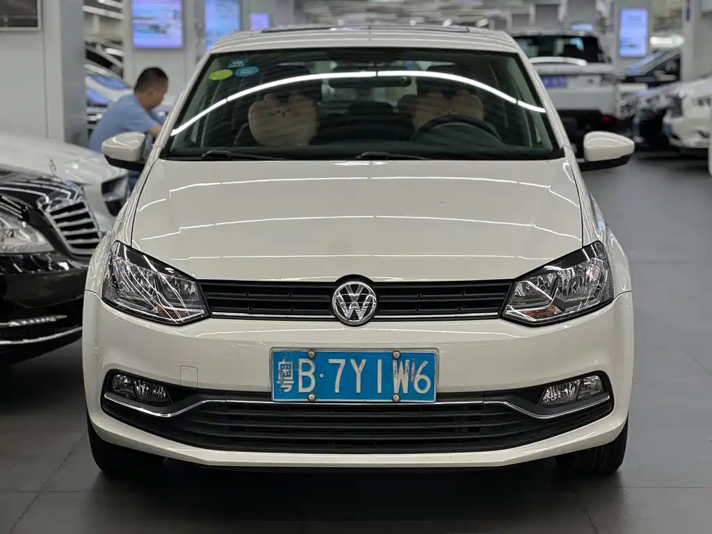 Volkswagen Polo 2016