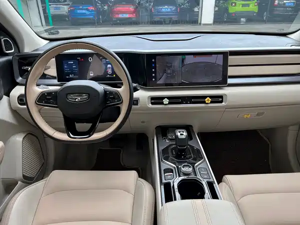 Geely ICON 2022