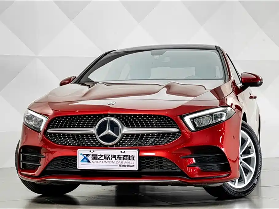 Mercedes-Benz A-Class 2019 — фото 3