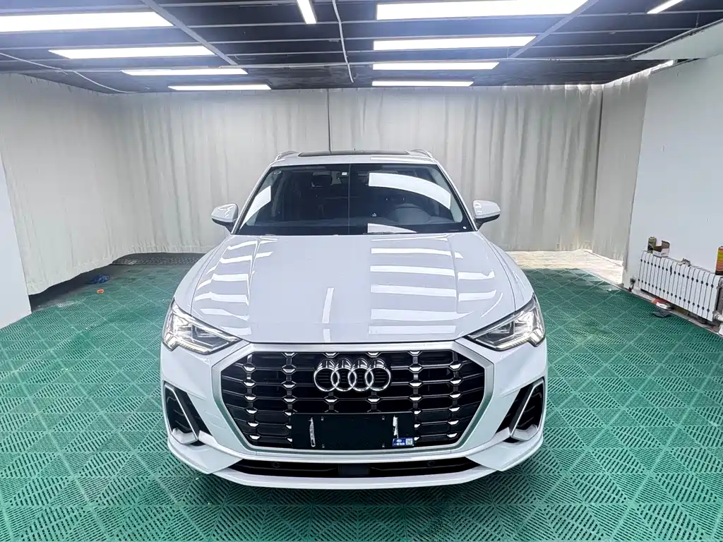 Audi Q3 2022