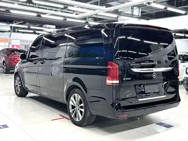 Mercedes-Benz V-Class 2020