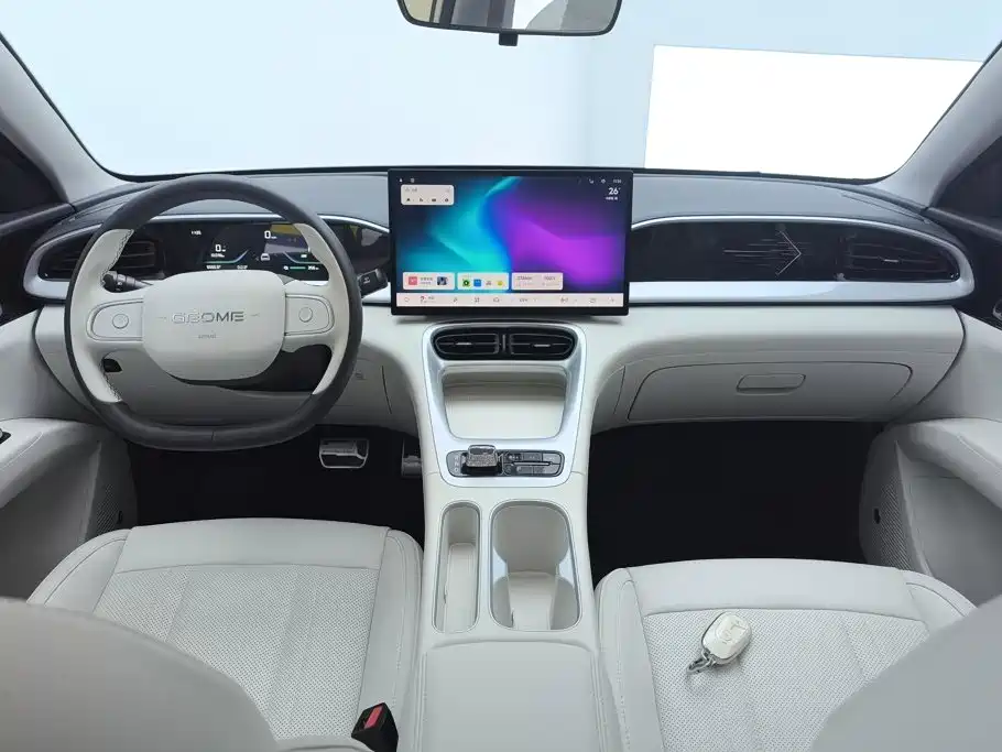 Geely Galaxy Starwish 2025 — фото 12