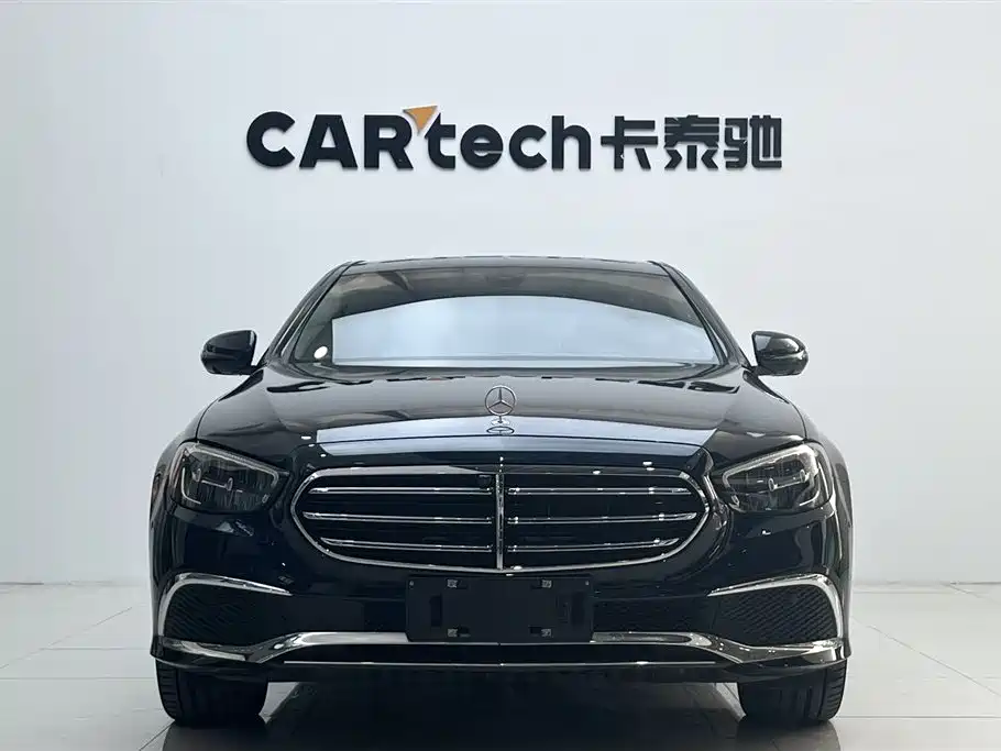 Mercedes-Benz E-Class 2024 — фото 2