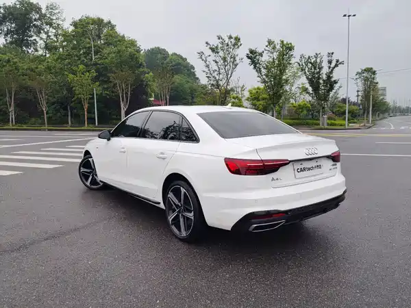 Audi A4L 2024