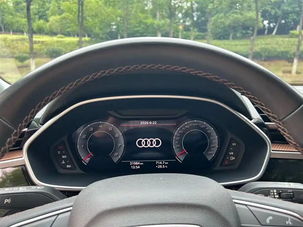 Audi Q3 2022 — фото 9