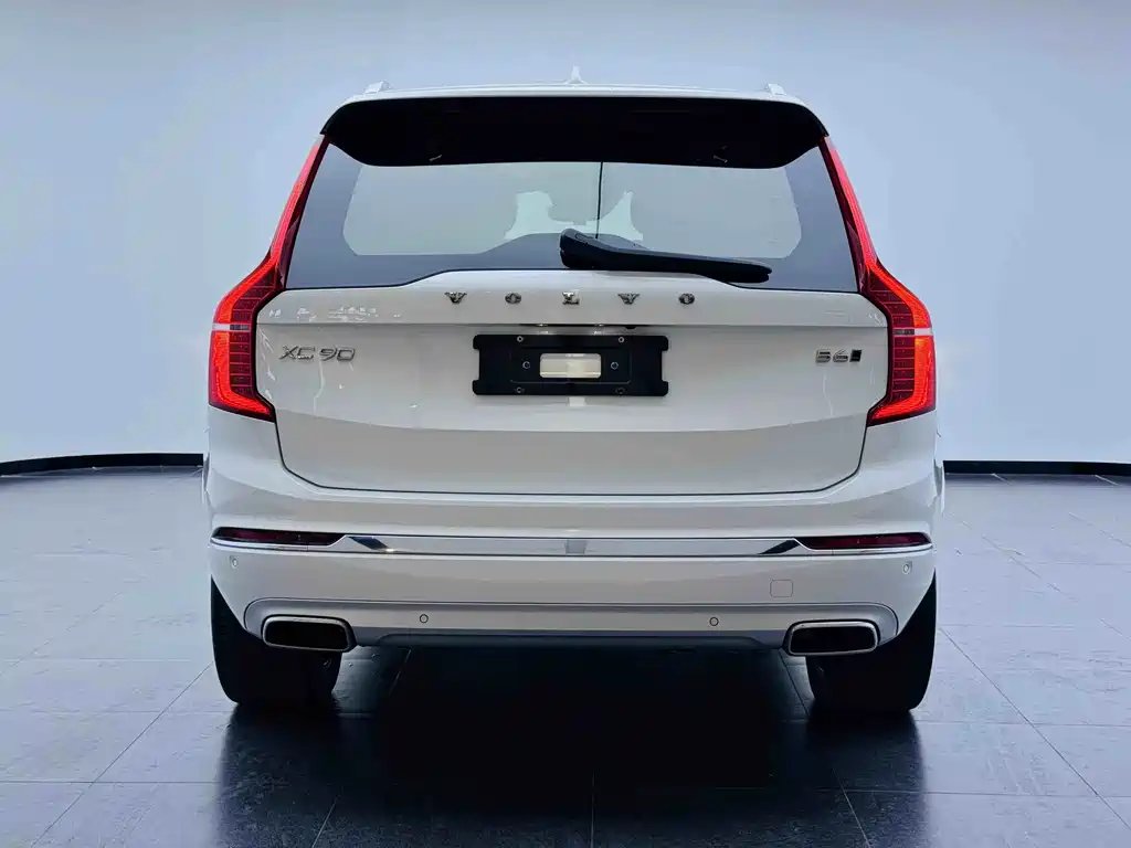 Volvo XC90 2021 — фото 5