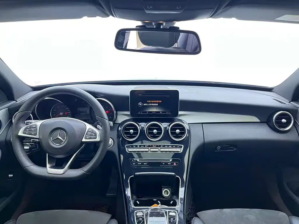 Mercedes-Benz C-Class 2017 — фото 20