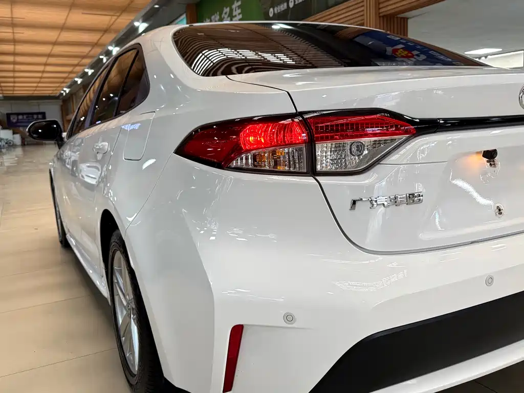 Toyota Levin 2022 — фото 19