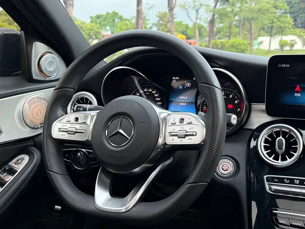 Mercedes-Benz C-Class 2019 — фото 19