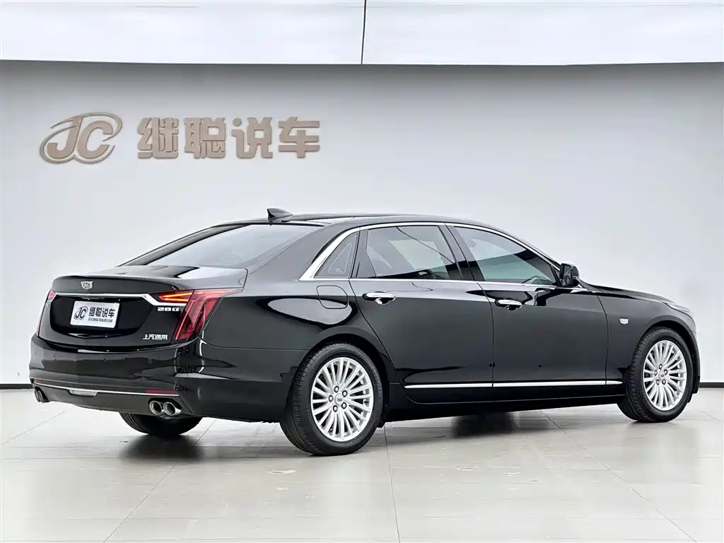 Cadillac CT6 2022 — фото 5