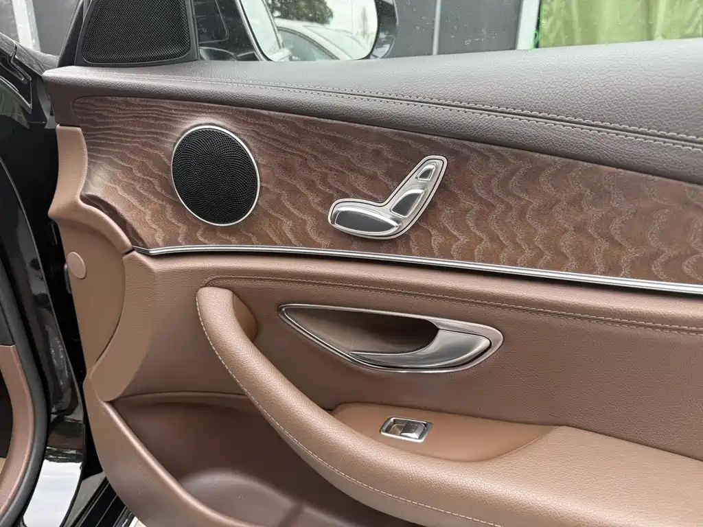Mercedes-Benz E-Class 2017