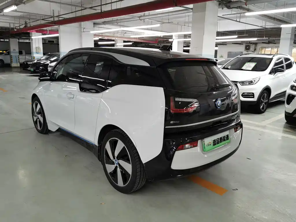 BMW i3 2018 — фото 10