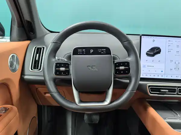 Li Auto L7 2025