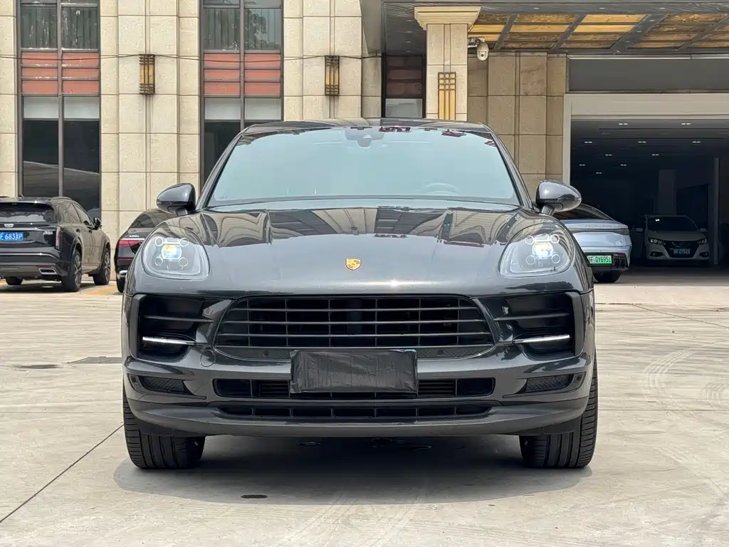Porsche Macan 2020 — фото 2