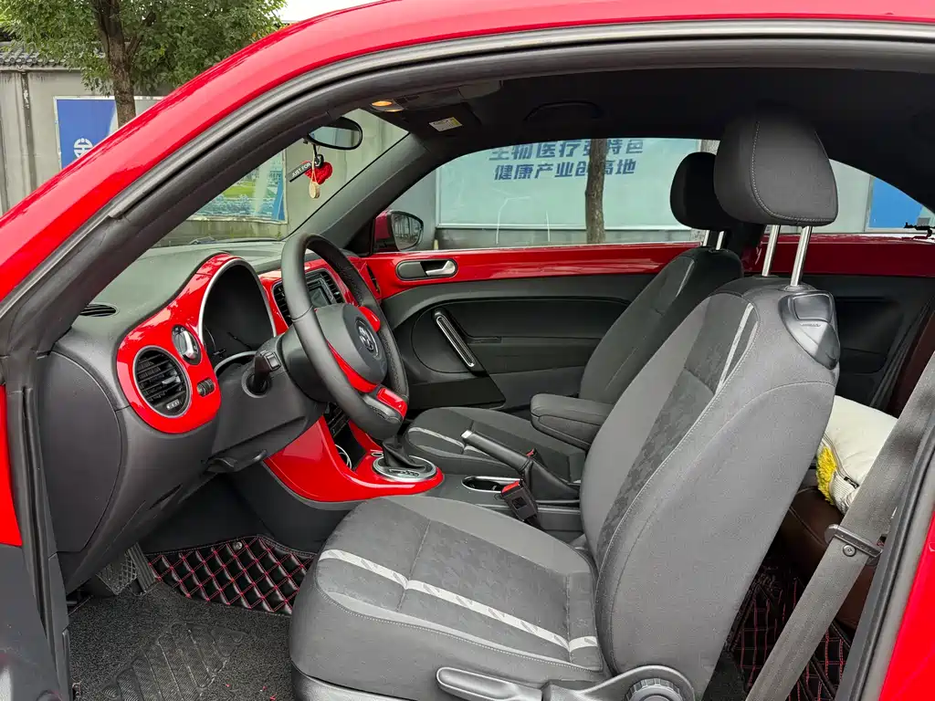 Volkswagen Beetle 2018