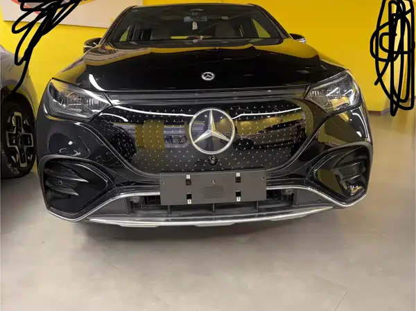 Mercedes-Benz EQE SUV 2025