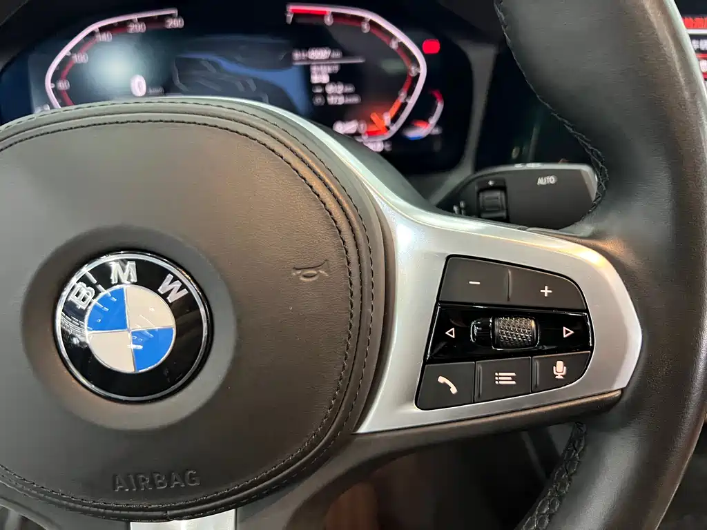 BMW 3 Series 2020 — фото 14