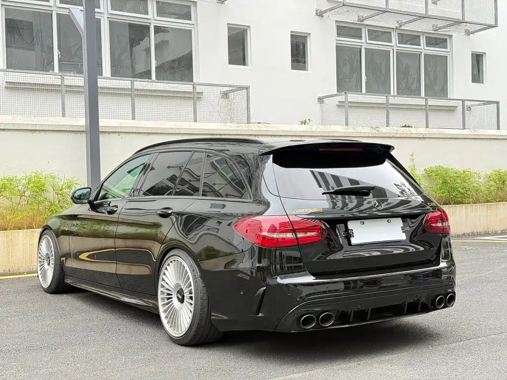Mercedes-Benz C-Class AMG 2020 — фото 10