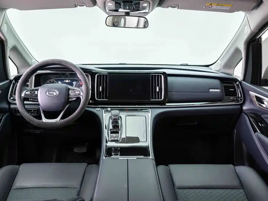 GAC Trumpchi M8 2023 — фото 11