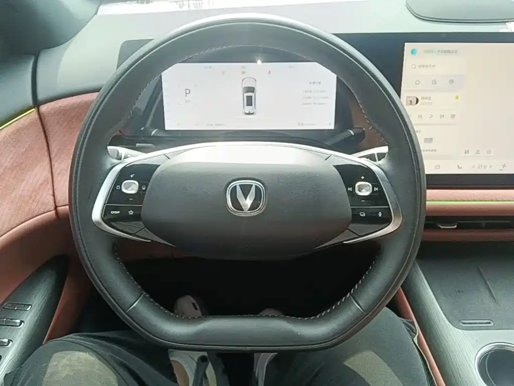 Changan CS75PLUS 2025 — фото 11