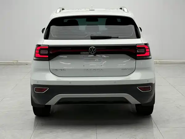 Volkswagen Tacqua 2022