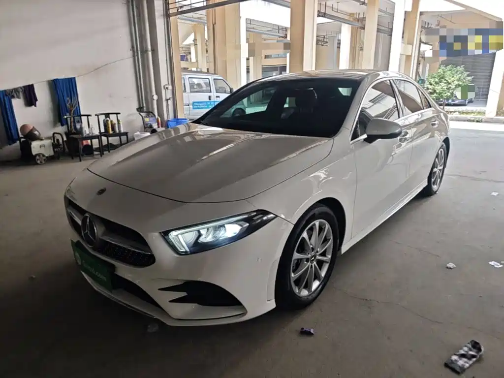 Mercedes-Benz A-Class 2020 — фото 1