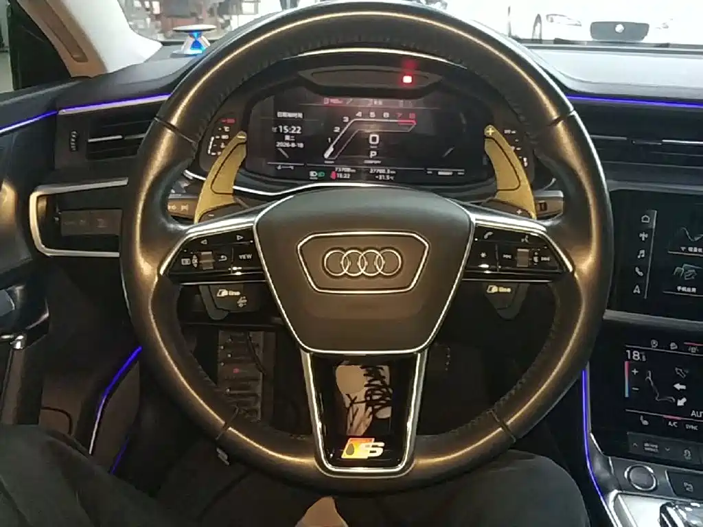 Audi A7 2020 — фото 11