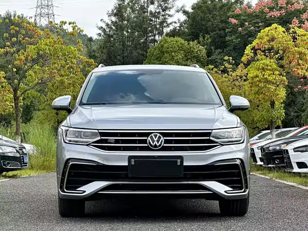 Volkswagen Tiguan L 2022