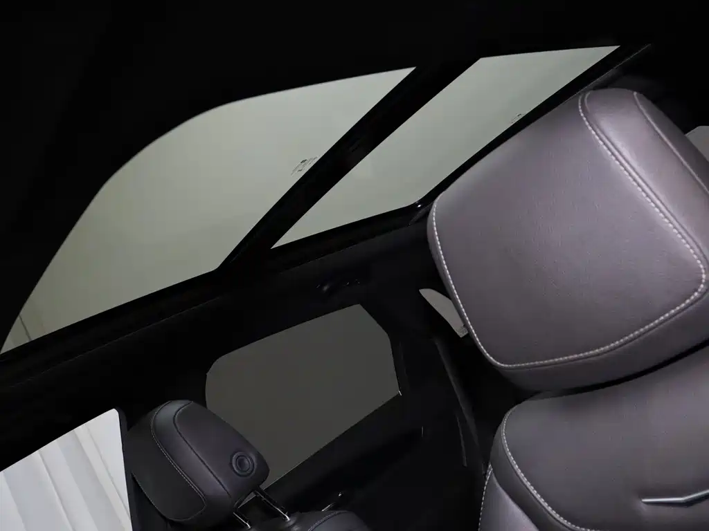 Cadillac XT5 2024 — фото 14