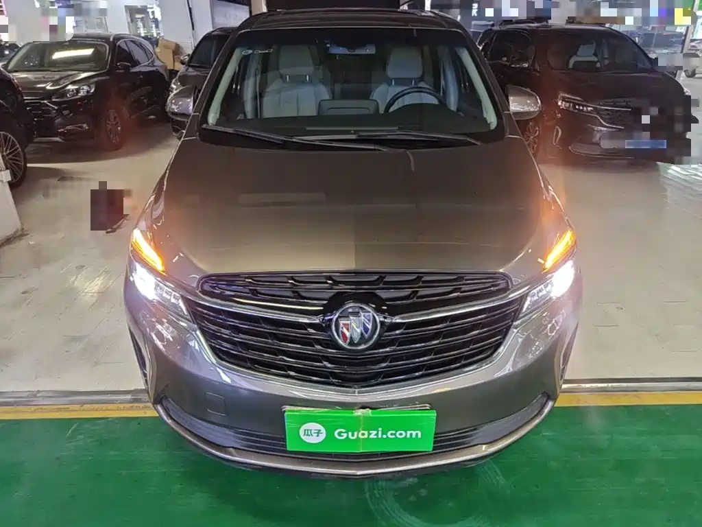 Buick GL8 2021