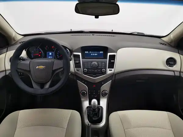 Chevrolet Cruze 2015