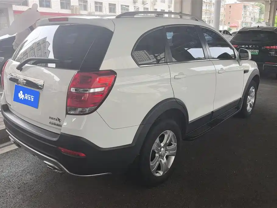 Chevrolet Captiva 2015 — фото 3