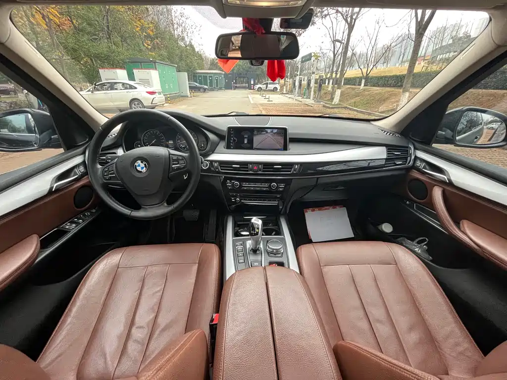 BMW X5 2018 — фото 15