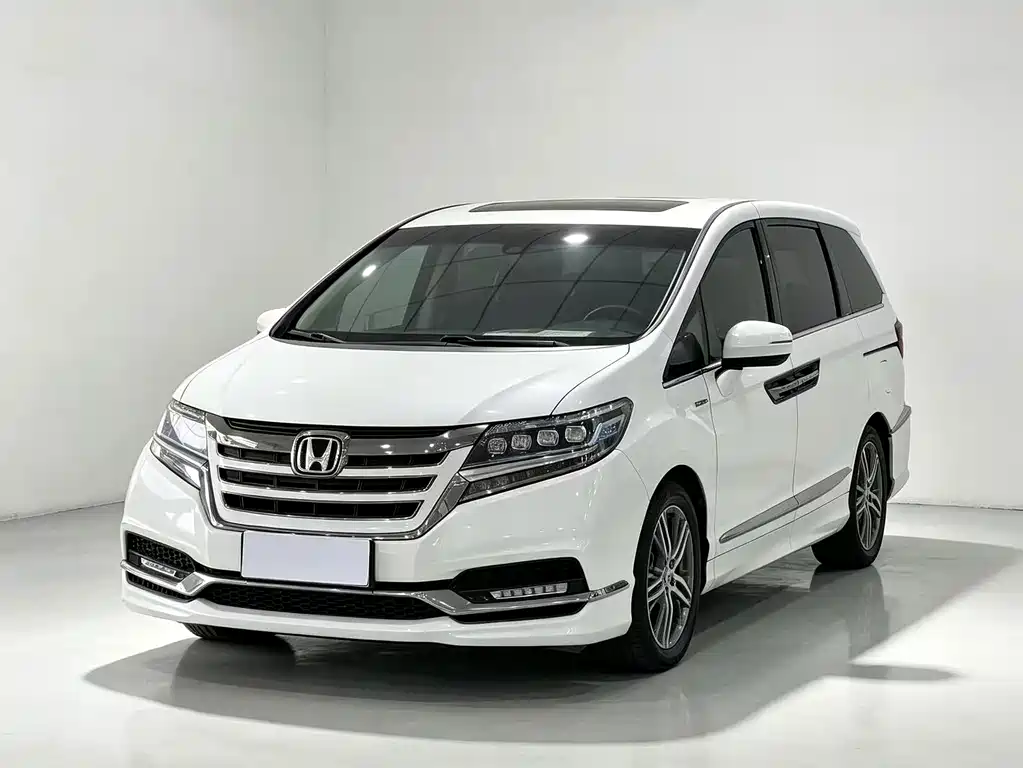 Honda Elysion 2021 — фото 1