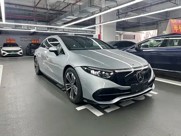 Mercedes-Benz EQS 2023
