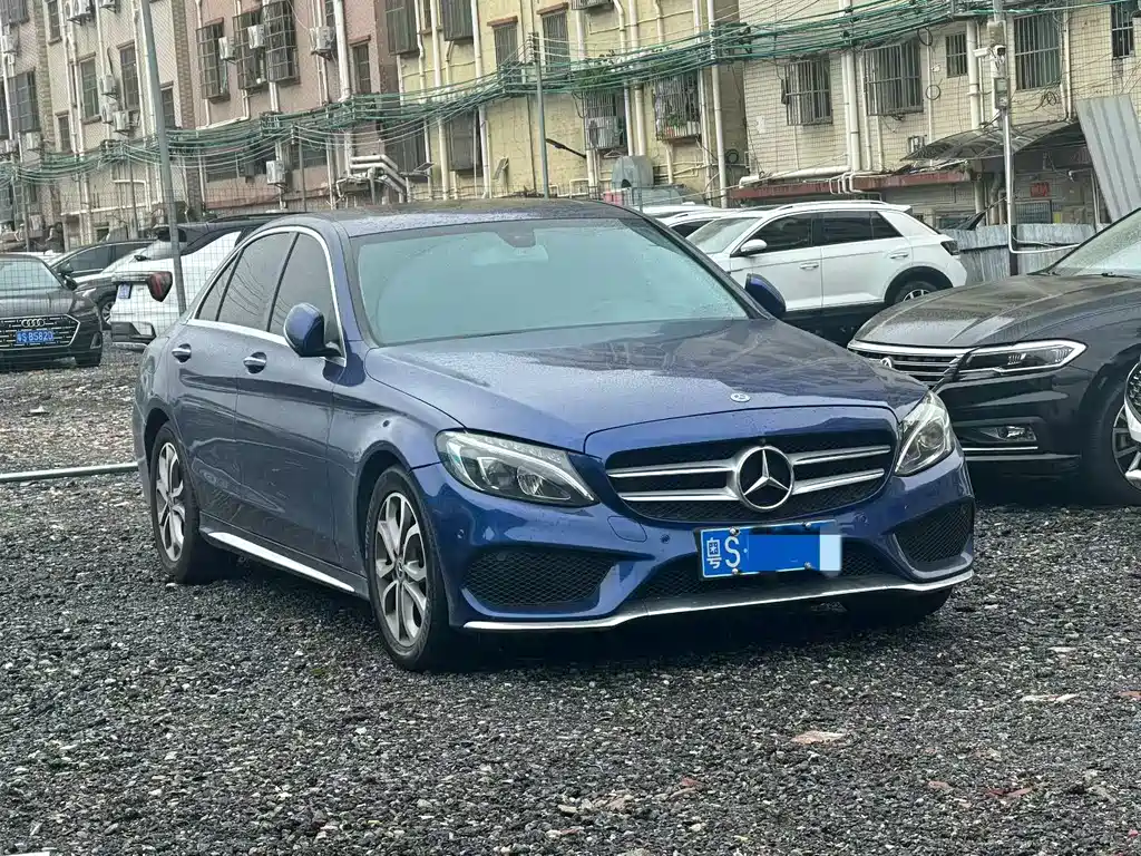 Mercedes-Benz C-Class 2017