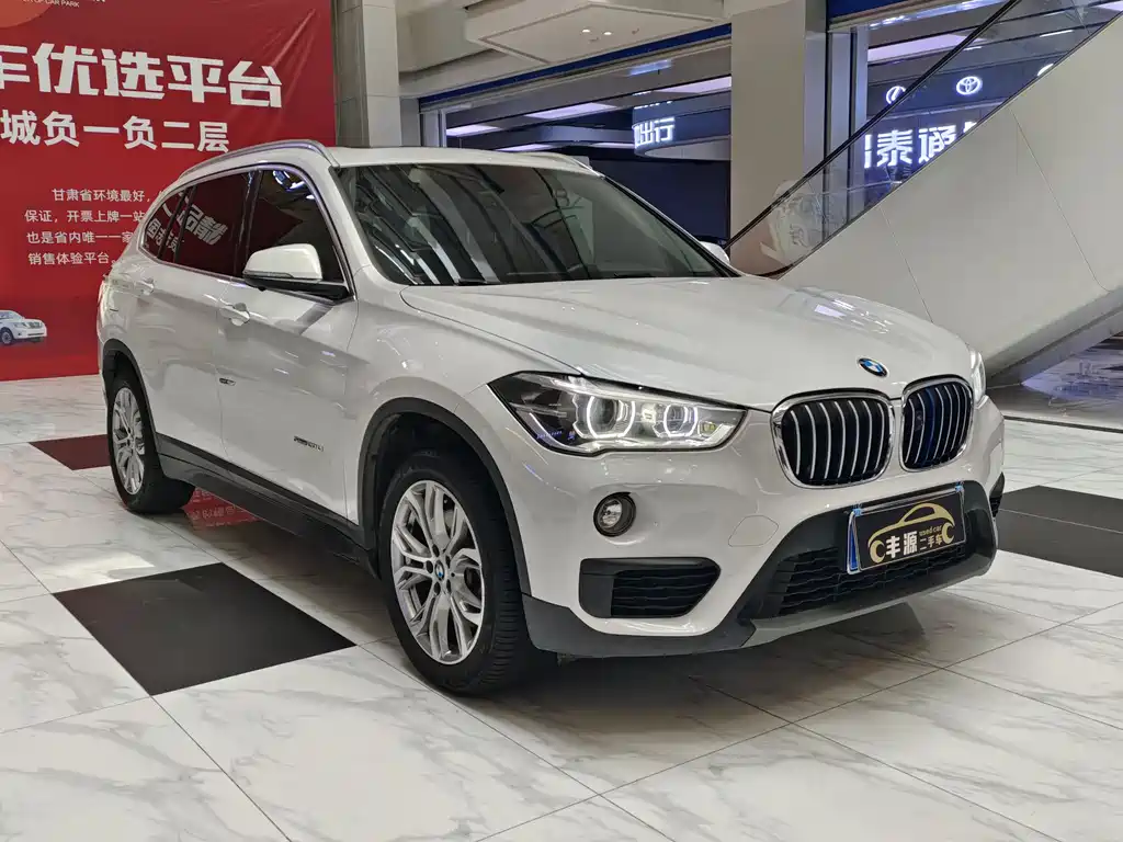 BMW X1 2017 — фото 3
