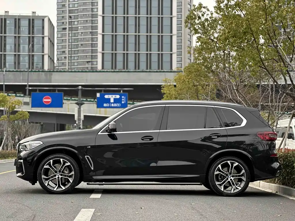 BMW X5 2022 — фото 4