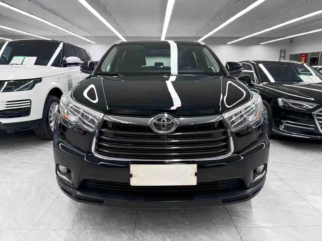 Toyota Highlander 2017 — фото 2