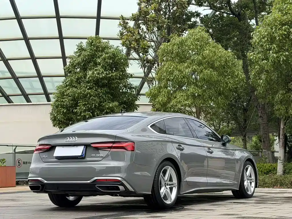 Audi A5 2022 — фото 7