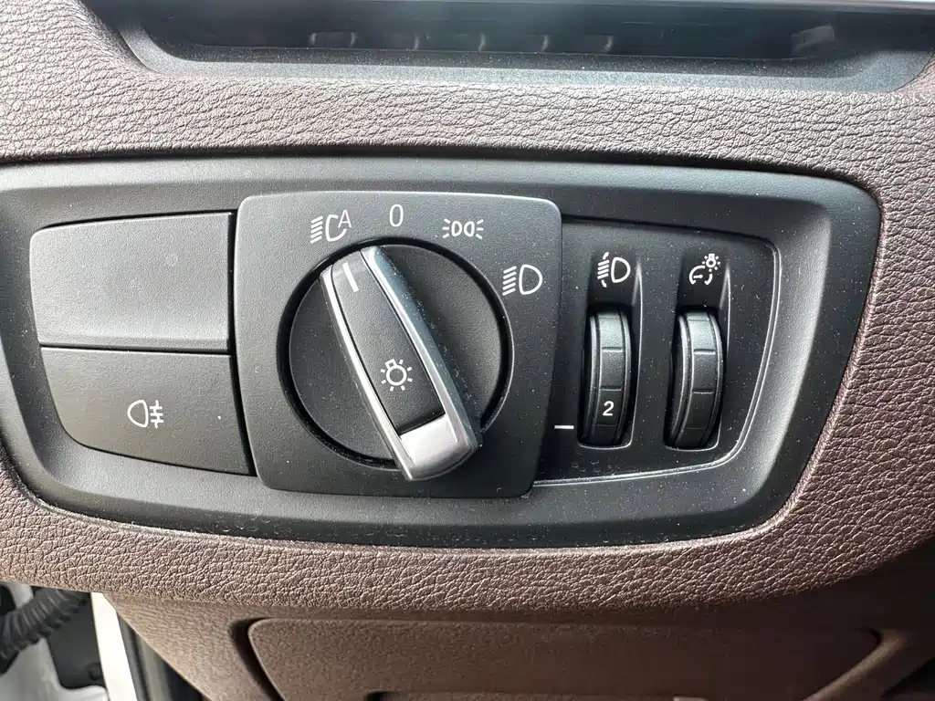BMW X1 2022 — фото 12