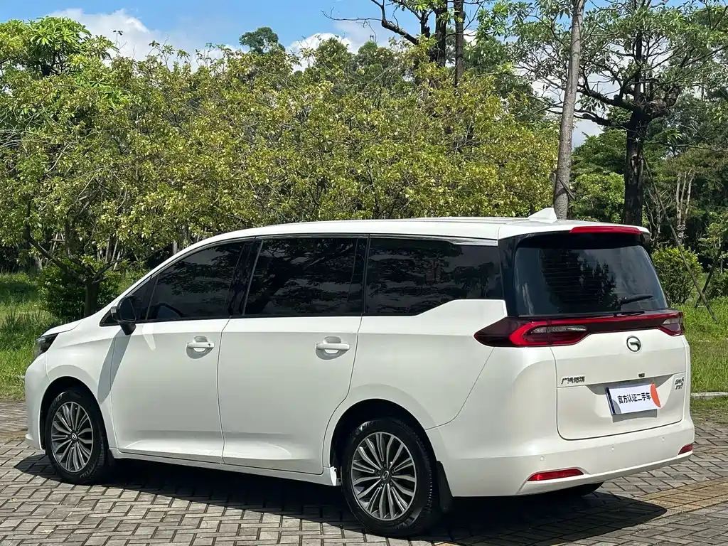 GAC Motor Trumpchi M6 2020 — фото 6